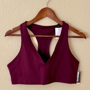 NWT GapFit Sports Bra